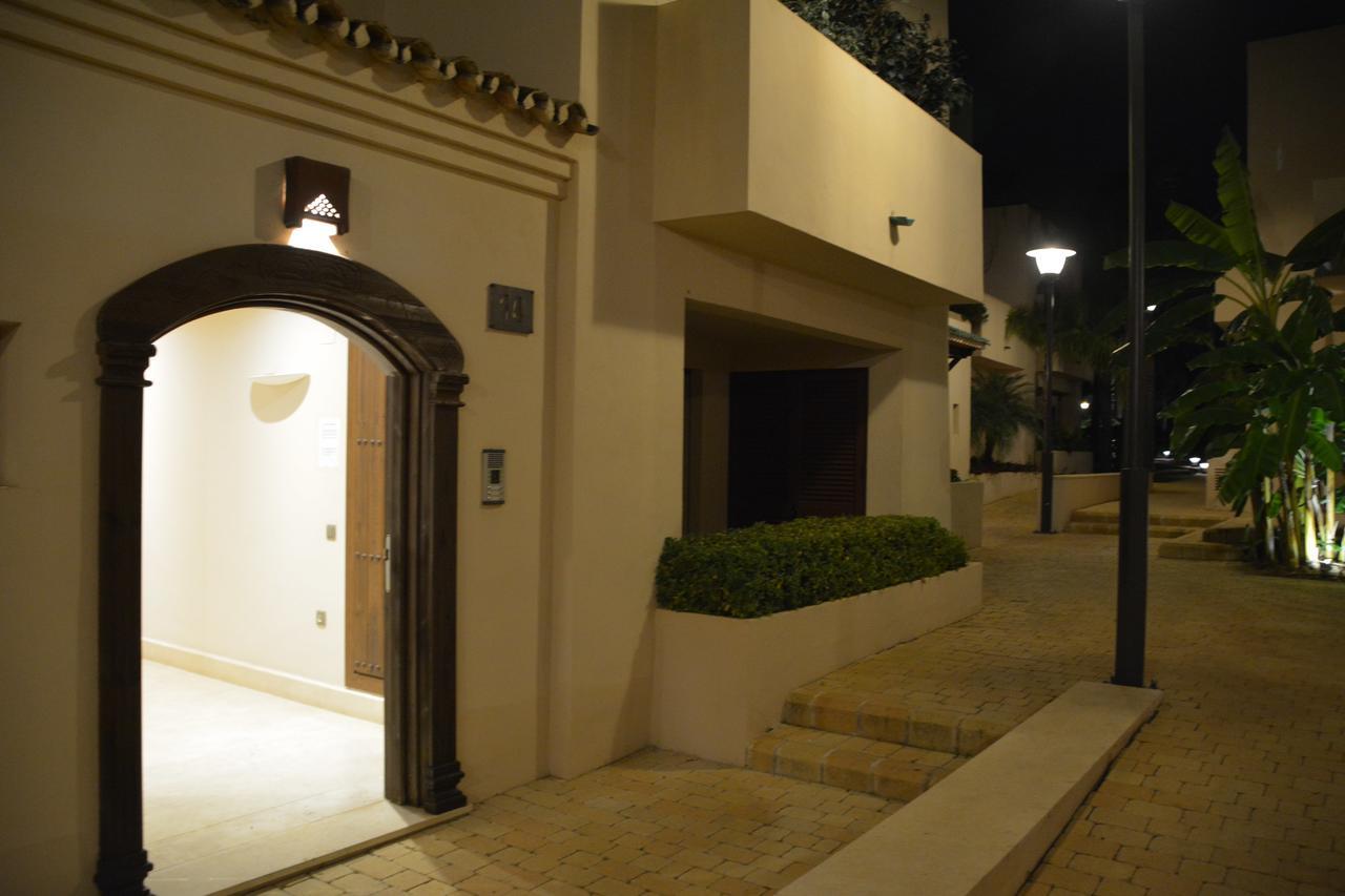 Apartment Medina de Banus Marbella Exterior foto